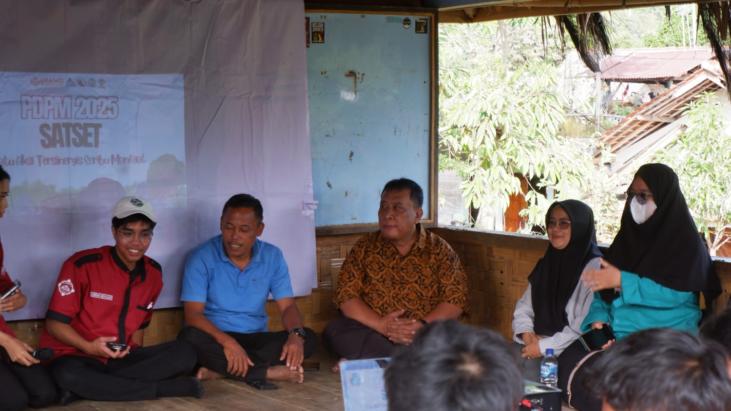 Dokumentasi kedua PKM oleh HMP
